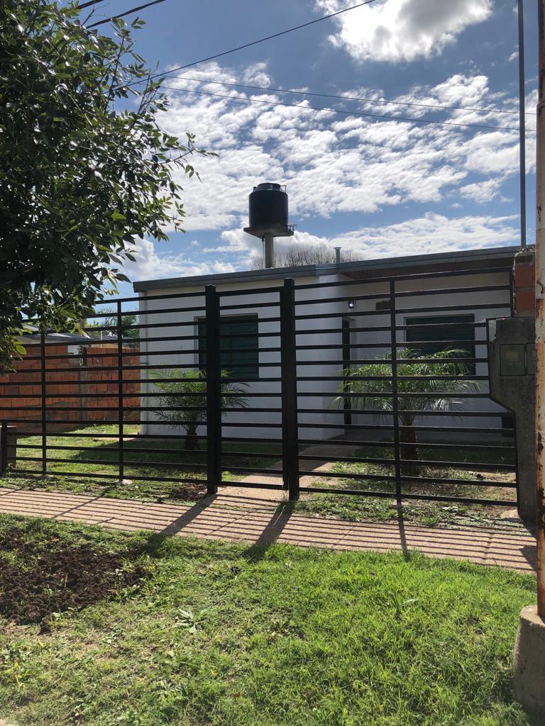 ALQUILER CASA EN COLONIA AVELLANEDA