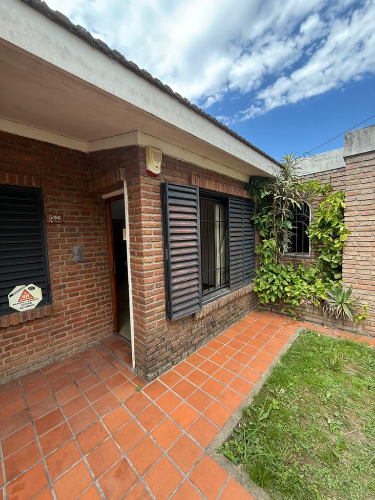 ✅ INCREÍBLE CASA EN ESQUINA ZONA YPF RUTERO!  