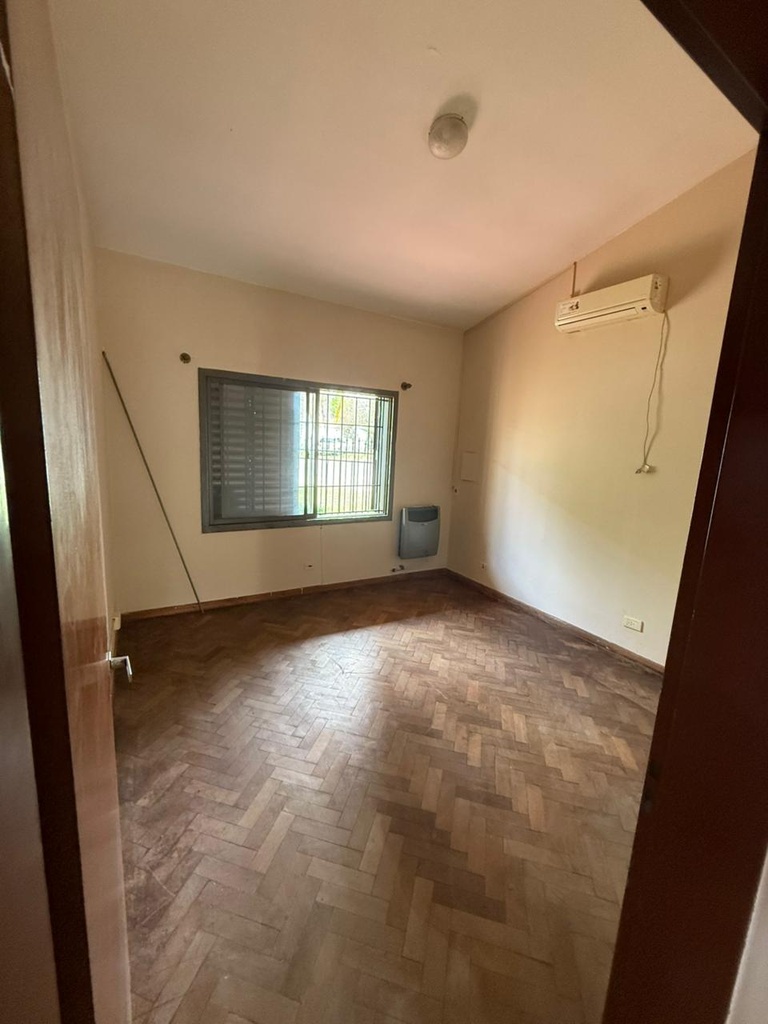 ✅ INCREÍBLE CASA EN ESQUINA ZONA YPF RUTERO!  