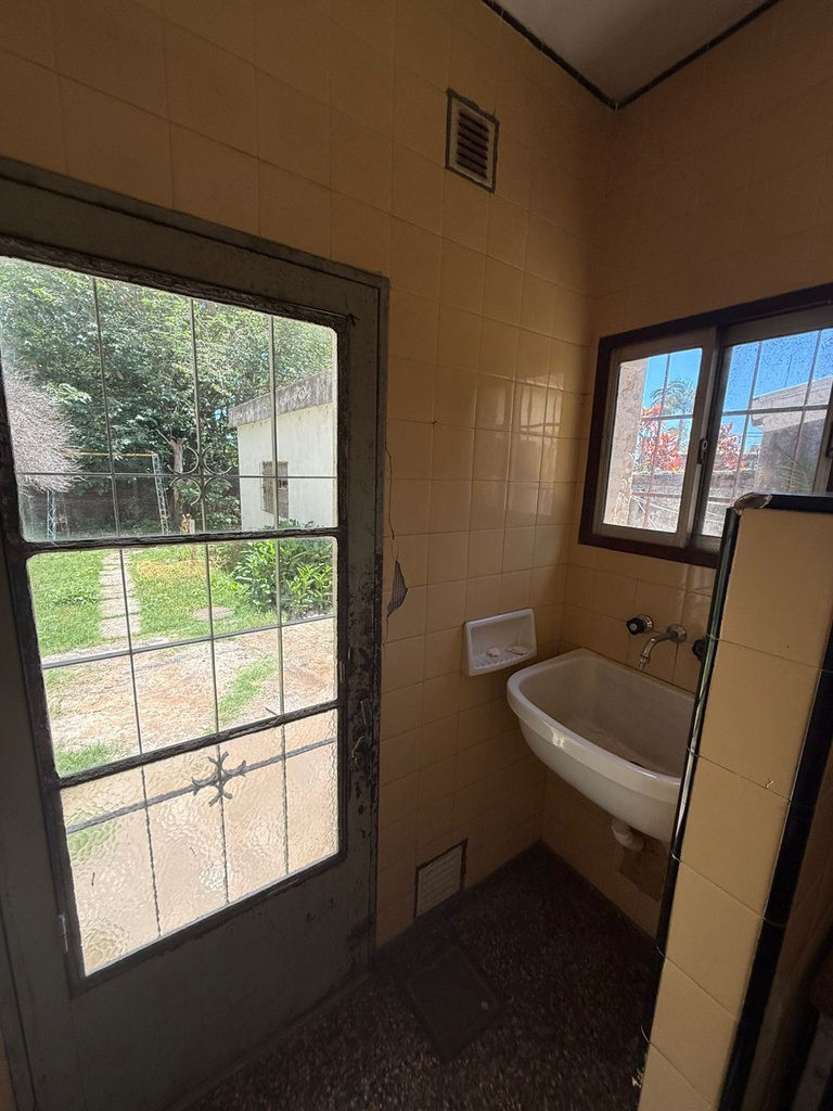 ✅ALQUILER CASA 4 DORMITORIOS A 2 CUADRAS DE ALMAFUERTE 