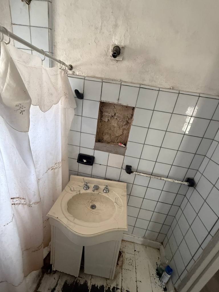 ✅ALQUILER CASA 4 DORMITORIOS A 2 CUADRAS DE ALMAFUERTE 