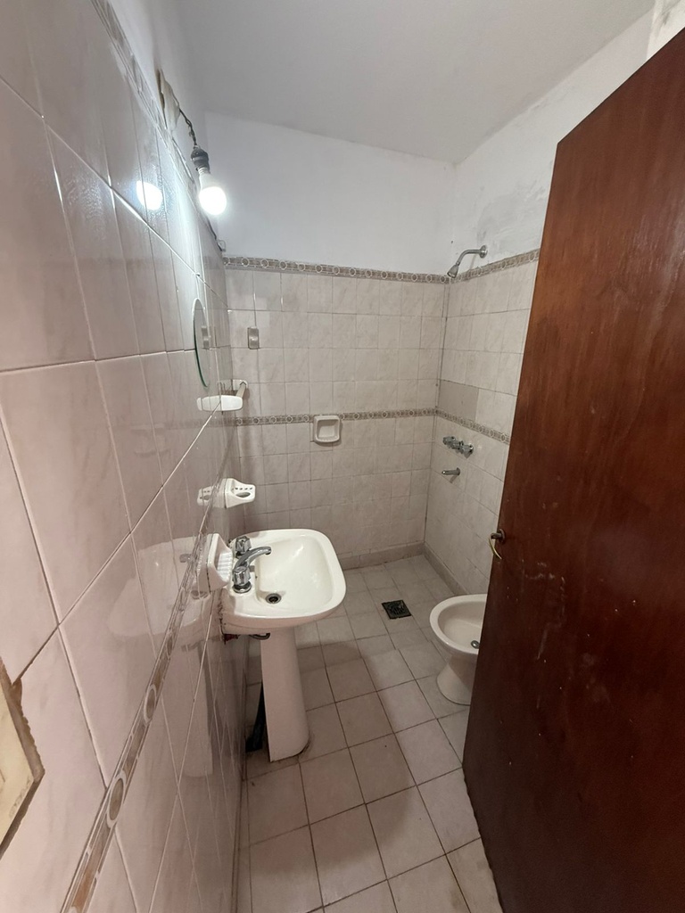 ✅ ¡AMPLIA CASA EN ALQUILER DOS DORMITORIOS! 