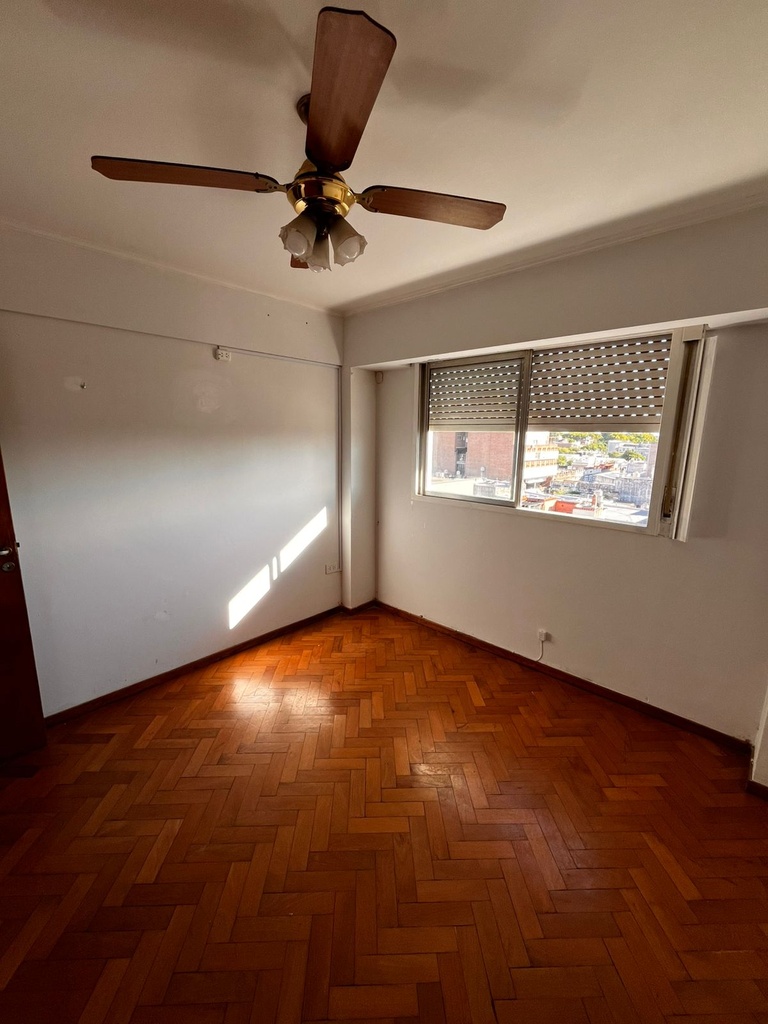 ALQUILER DEPARTAMENTO MICROCENTRO