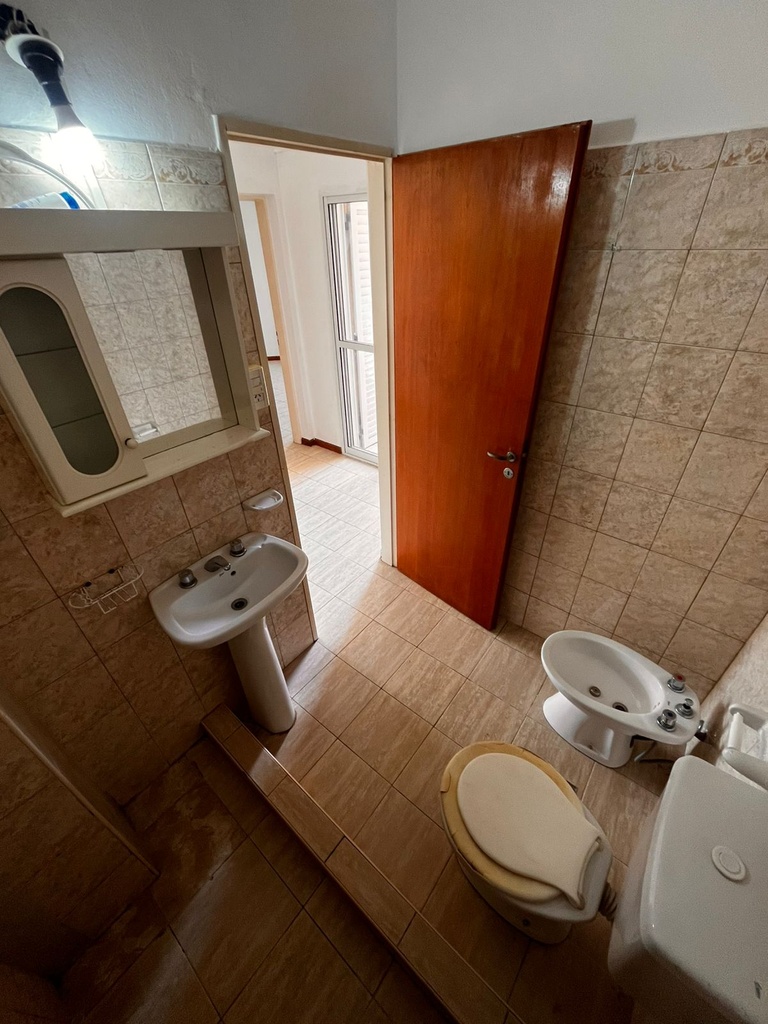 ALQUILER DEPARTAMENTO MICROCENTRO 